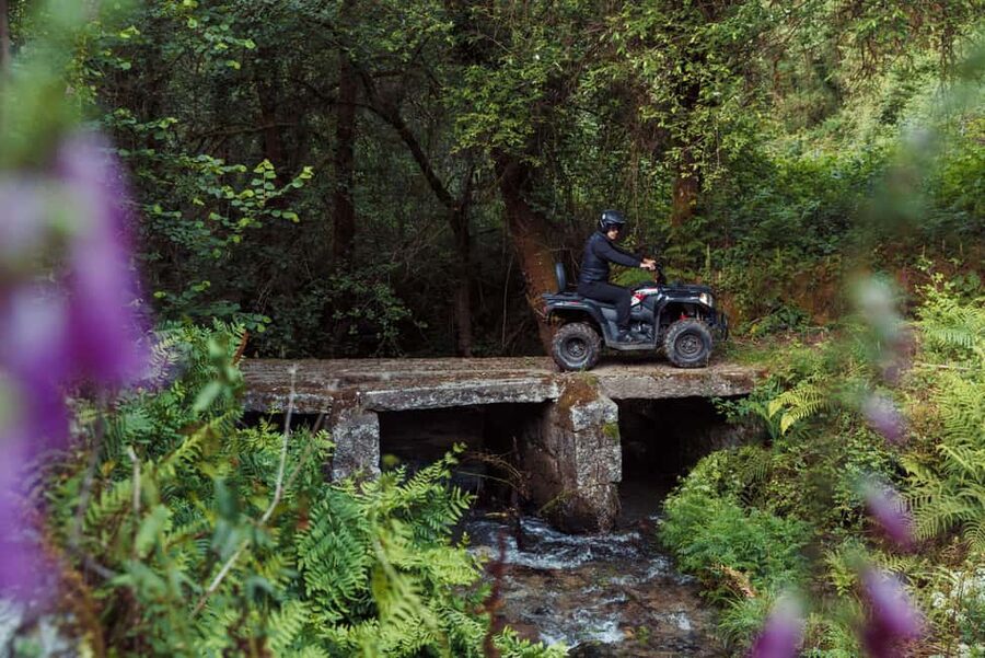 1h Quad Tour • Arcos de Valdevez • Peneda Gerês - Forest tracks, farmland, and old bridges
