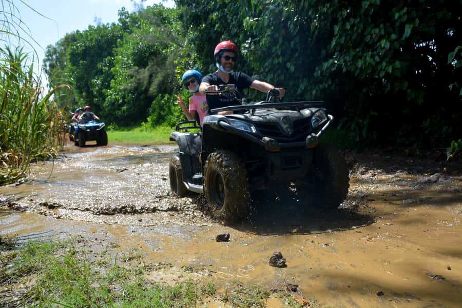 2-Hour Quad Bike Tour of the Wild South of Mauritius - The 11-mile route through fields and rough tracks