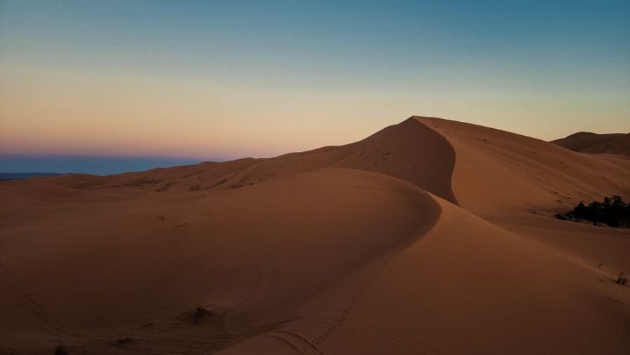 3D Deluxe Experience: Marrakech to Merzouga w/ Quad Option - Riding into Erg Chebbi at sunset
