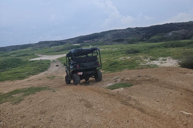 5-seater UTV 4 Hours Island tour in Aruba - Starting near the California Lighthouse