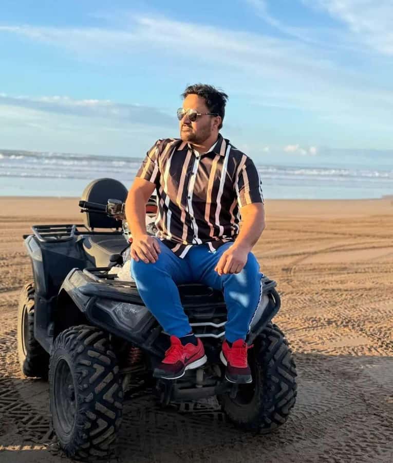 Agadir/Taghazout: Desert & Beach Safari Quad With Transfer - Sandboarding adds easy family fun