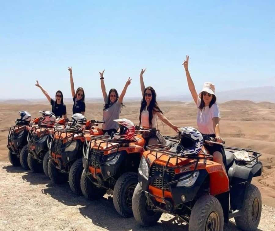 Agafay Desert Day Trip with Lunch, Quad Biking and Swimming - Lunch under a desert tent