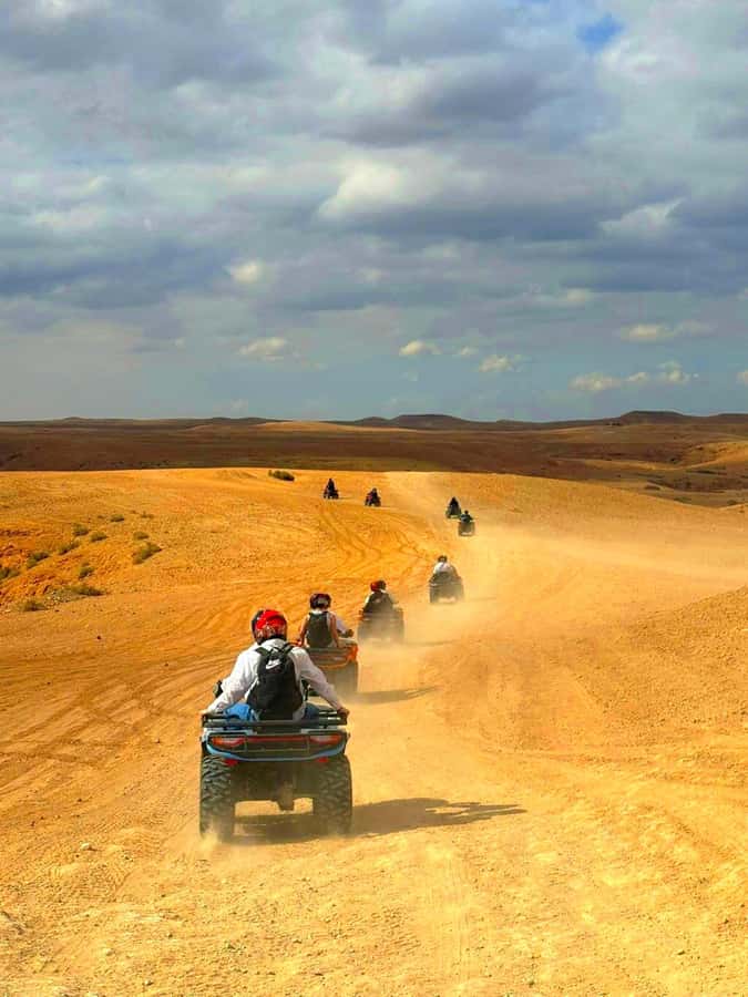 Agafay tour Quade Bike, Sunset and Romantic Dinner Show - Forty minutes on a quad through rocky Agafay