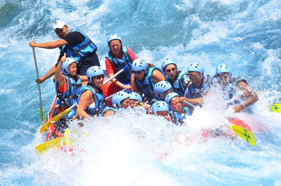 Alanya/Antalya: Buggy, Jeep, Rafting, & Zipline Tour + lunch - Who will enjoy this rafting day
