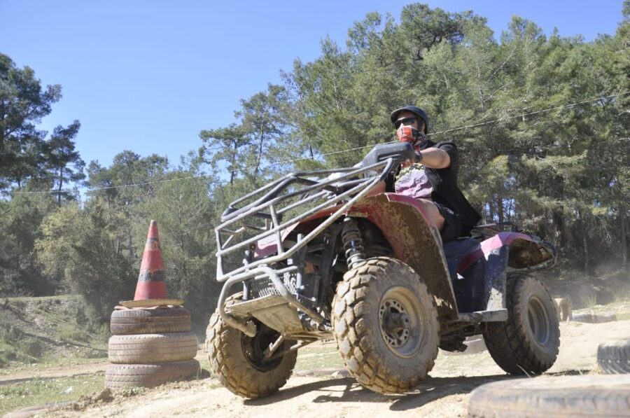 Alanya: Quad Safari Experience with Hotel Transfers - Getting ready with the safety video and test ride