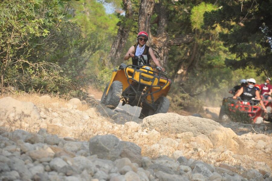 Alanya: Quad Safari with Hotel Pick-Up - Guides, languages, and the level of support