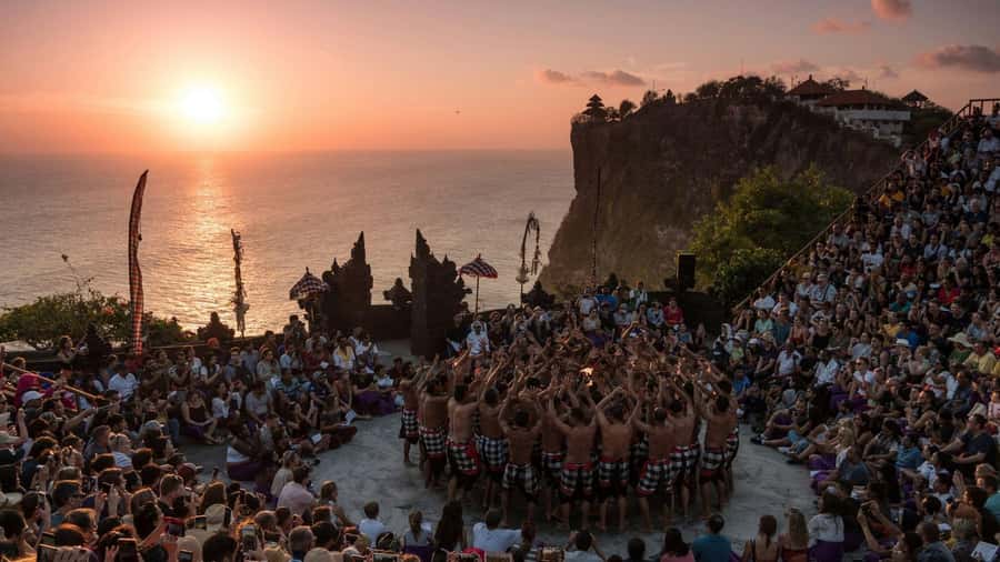 Bali: Uluwatu ATV Quad Bike with Temple Tour & Kecak Dance - Guides, drivers, and the human side