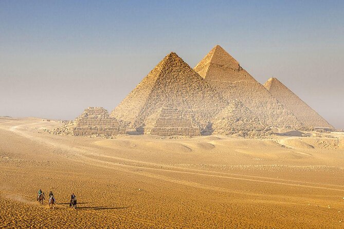 Best Adventure Tours Visit Giza Pyramids and ATV Quad Bike Ride in Desert - Why this Cairo tour works so well