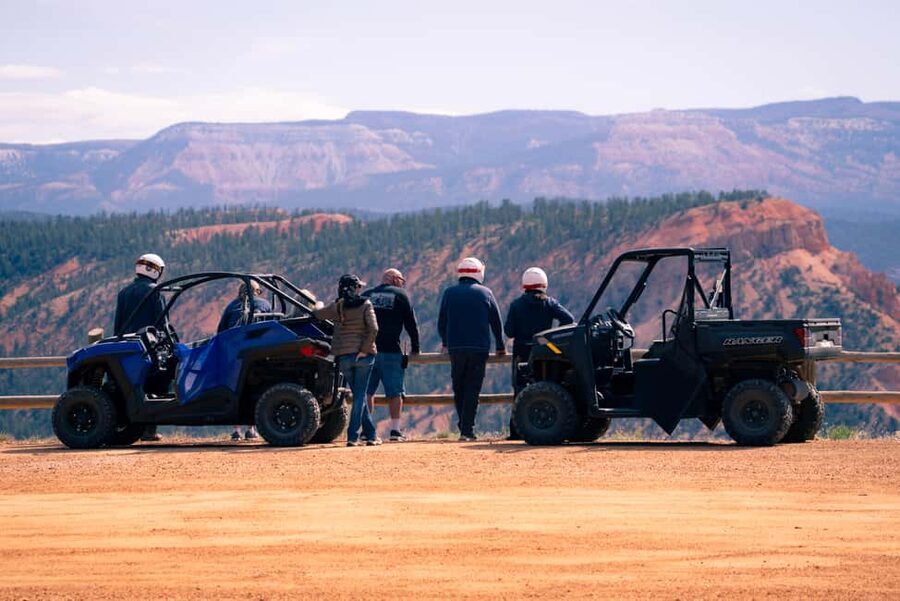 Bryce Canyon City Guided ATV/RZR Tour - The route through Ponderosa pine forest