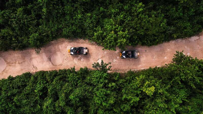 Cancún: Extreme Buggy Adventure with Ziplines & Cenote - Safety briefing before the engine starts