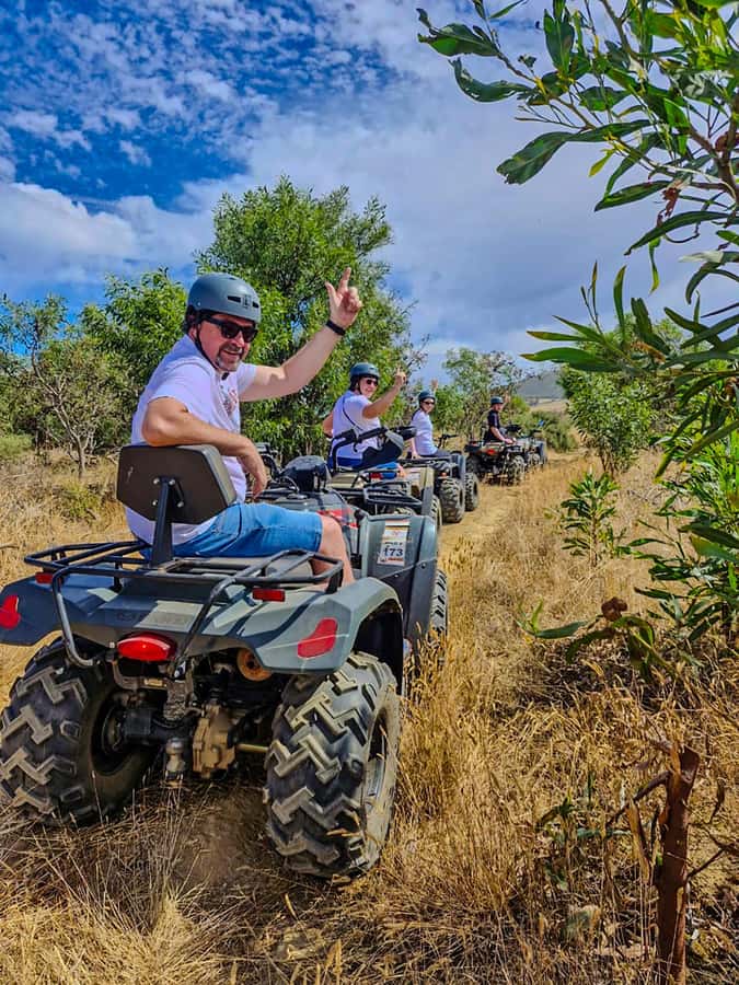CAPE TOWN: OSTRICH RANCH QUAD BIKE RIDE & OSTRICH TOUR - My verdict on the Cape Town Ostrich Ranch experience