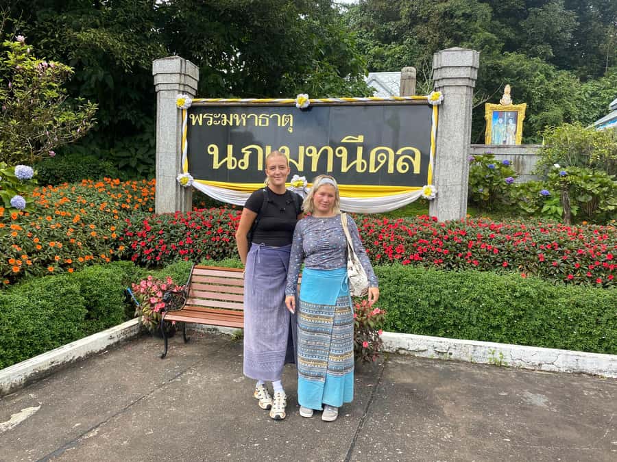 Chiang Mai: Doi Inthanon Explore & ATV Adventure - The twin pagodas need protected time