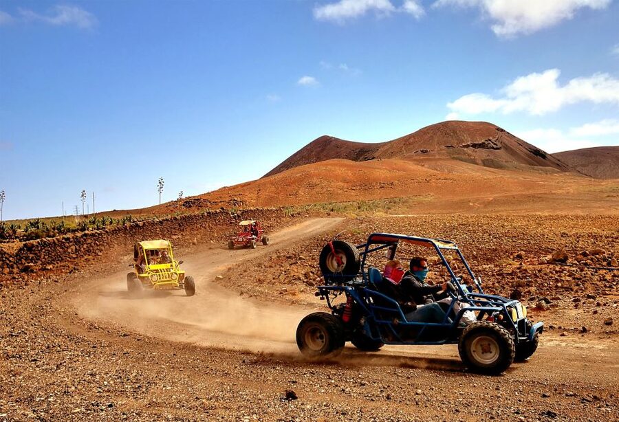 Corralejo: Buggy Safari Tour - Volcanic craters and views toward Lobos