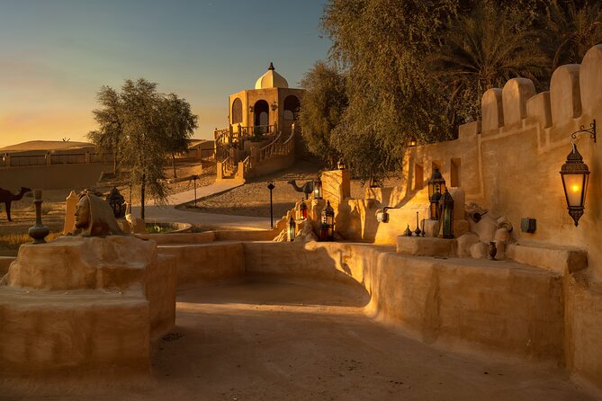 Desert Safari: Luxury Fortress Dinner, Camel Ride & Dune Bashing - The buggy stop and the practical catch