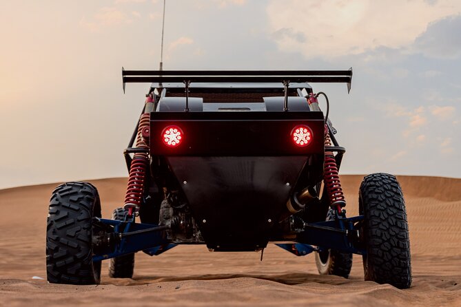 Dubai Dune Buggy Safari Tour in Red Dunes Options - Guides and the human side of the outing