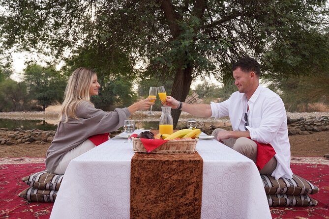 Dubai Red Dunes Safari: Dune Bashing, Camel Ride & Breakfast - Red dunes and the art of dune bashing