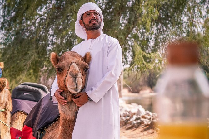 Dubai Red Dunes Safari: Dune Bashing, Camel Ride & Breakfast - Who should book this experience