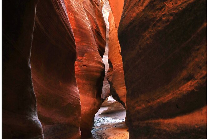 East Zion Crimson Canyon Hike & UTV Adventure - Who should book this tour?