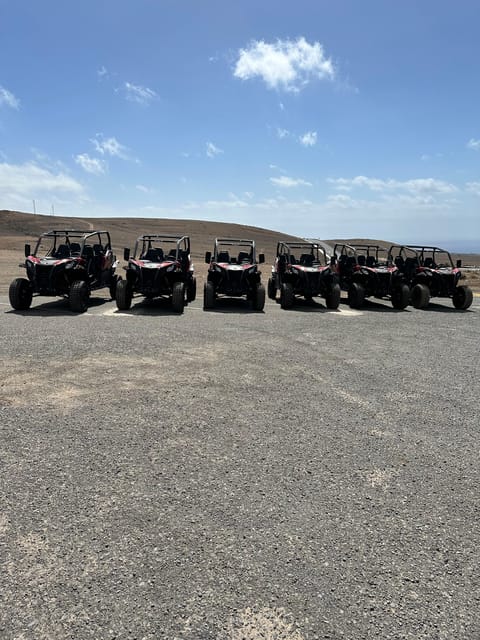 Family buggy - 4 seats, on road tour - A family-sized buggy on Lanzarote’s volcanic roads