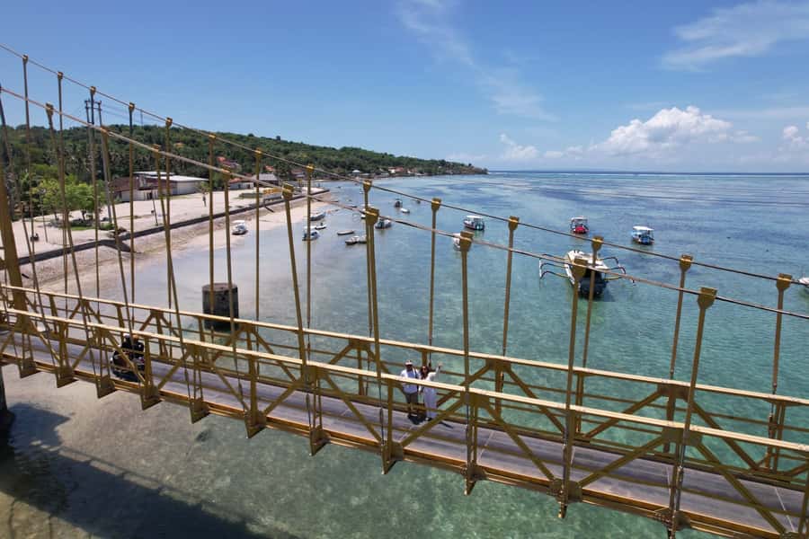 From Bali: Lembongan & Mangrove Buggy Tour with Buffet Lunch - How the full day feels