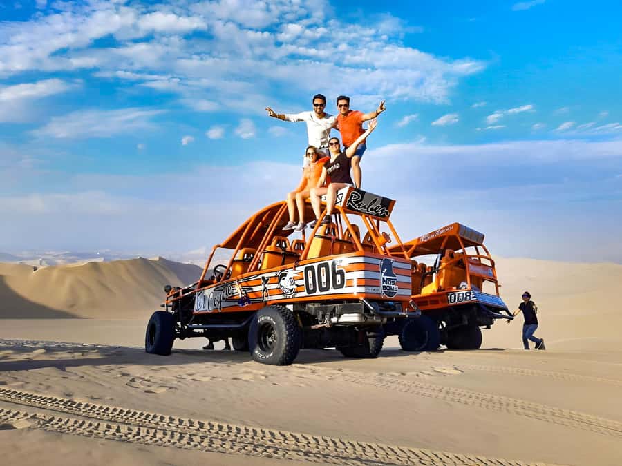 From Huacachina: Sandboarding and Dune Buggy Tour + Income - Leaving Huacachina for the desert
