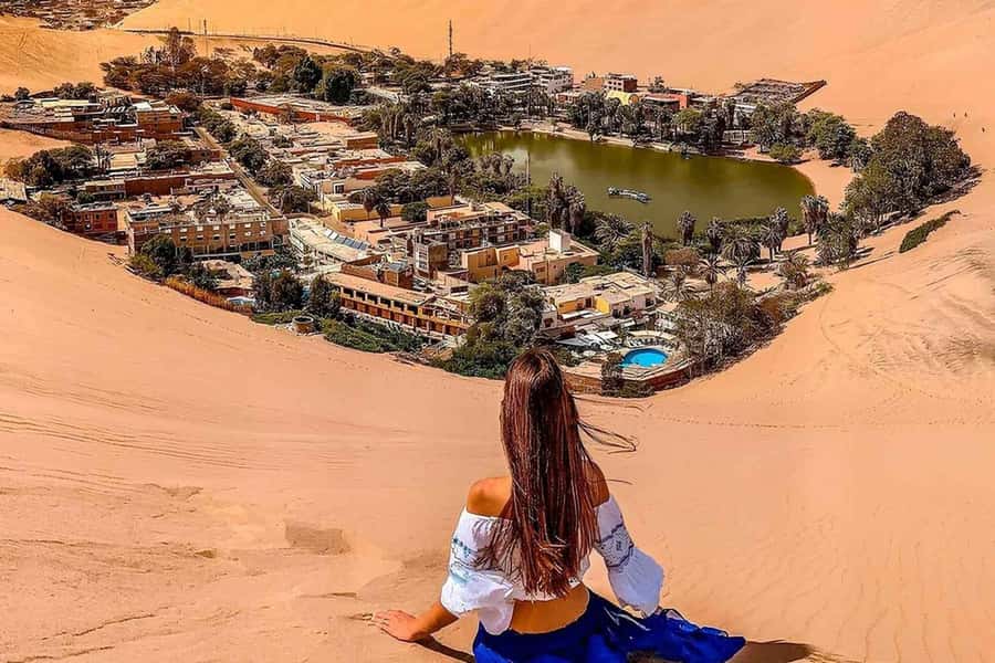 From Huacachina: Sandboarding and Dune Buggy Tour + Income - Learning to sandboard on smaller dunes