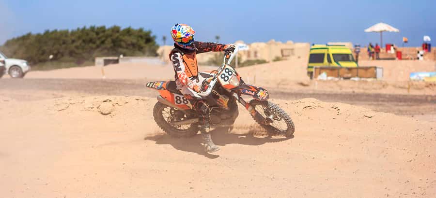 From Hurghada: El Gouna Quad and MX Bike Safari Tour - Riding through El Gouna’s former seabed
