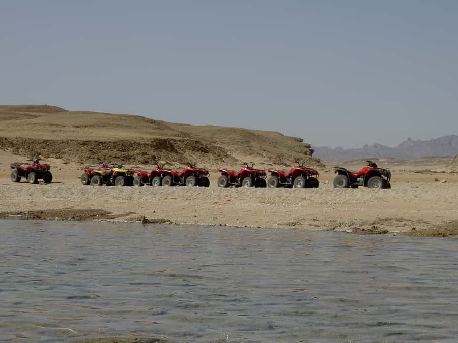 From Hurghada: Makadi Bay ATV Tour - Group size, pace, and the guide’s role