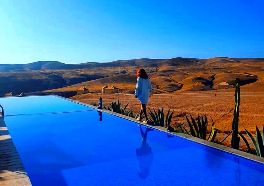 From Marrakech: Dinner show in Agafay Desert & Sunset Quad - The argan oil factory stop