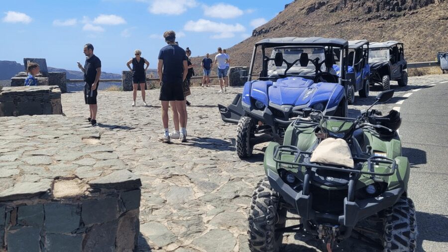 From Maspalomas: Volcanic Landscapes 4-Seater Buggy Tour - Two hours across volcanic ground and tropical scenery