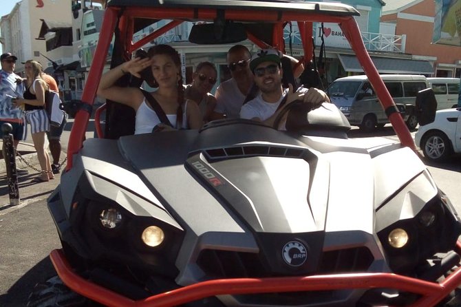 Fun Side x Side Buggy Rentals - The operating lesson and vehicle check