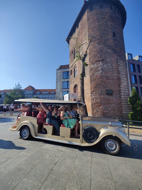 Gdansk: City Sightseeing Tour Eco Electric Buggy Golf Cart - The Shipyard and the Solidarity movement