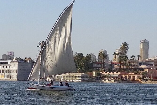 Giza Pyramids,Sphinx,Camel Ride,ATV Bike,Shopping, Dinner cruiseI - Khafre, Khufu, and the best pyramid photo view