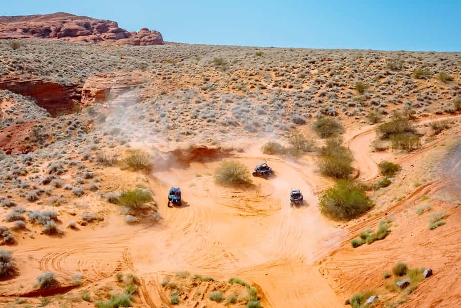 Greater Zion: Extreme Adrenaline UTV Tour in Sand Hollow - Your first 30 minutes: briefing, equipment, and getting comfortable