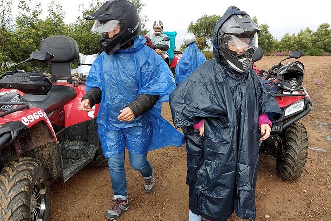 hike quad mountain altitude 825m / hike atv mountain altitude 825m - Arga de Baixo and the chance of mountain honey