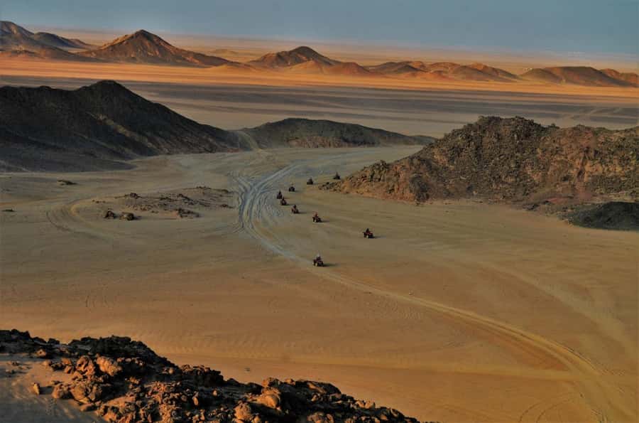 Hurghada: Red Sea Desert Quad Biking Tour & Sand Mountain - Practical clothing and packing advice