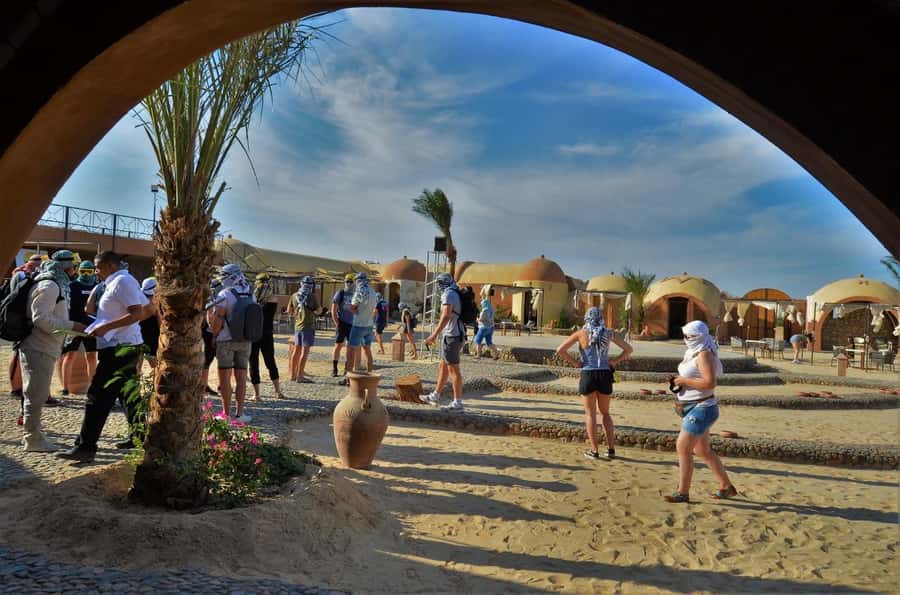 Hurghada: Red Sea Desert Quad Biking Tour & Sand Mountain - Twenty-five kilometers of valleys, rock, and dust