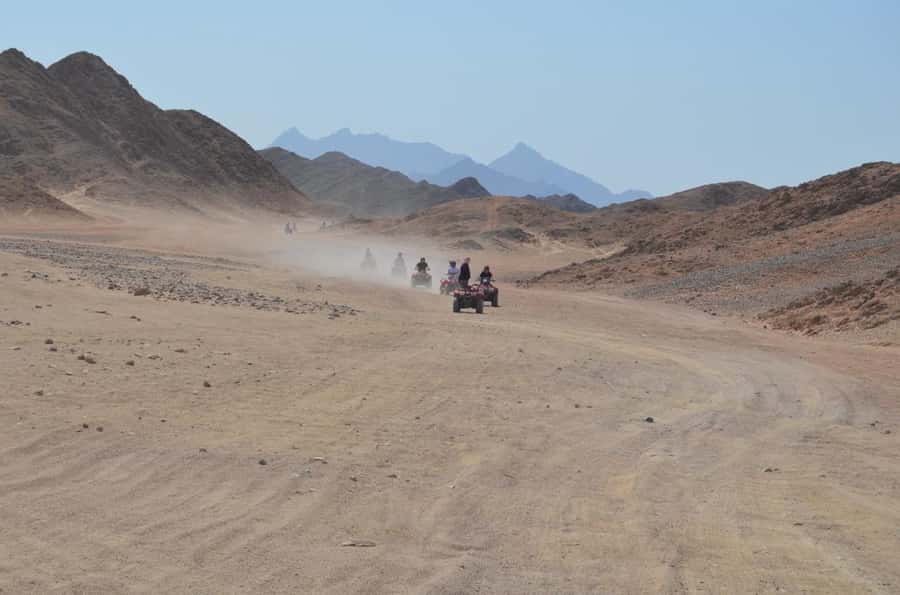 Hurghada: Red Sea Desert Quad Biking Tour & Sand Mountain - Returning to the garage