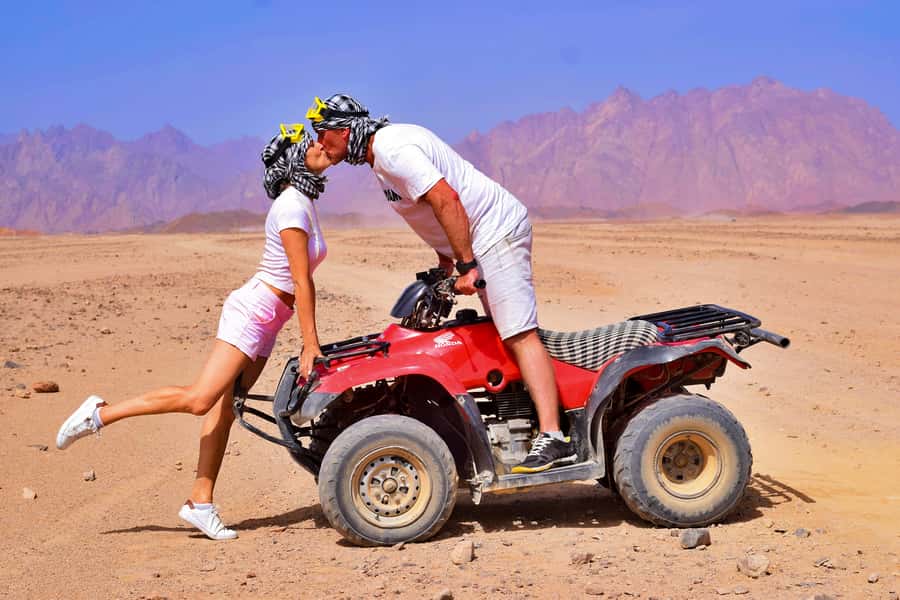 Hurghada: Safari Jeep, Quad, Buggy, Camel Ride & BBQ Dinner - A packed Sahara outing from Hurghada