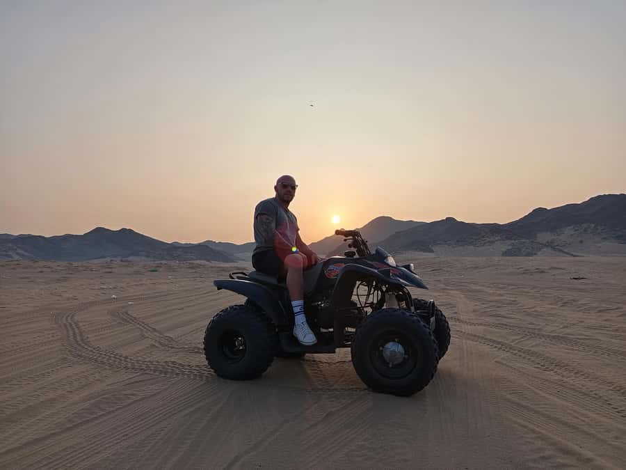 Jeddah Desert Safari: Quad Biking, Camel Farm & Sunset Views - Key points to know before you book