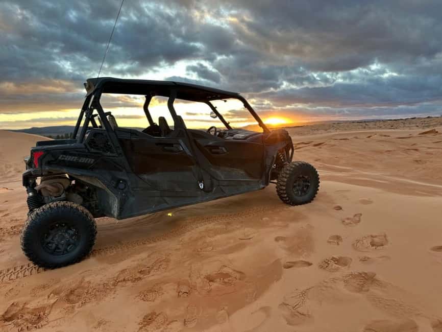 Kanab: Coral Pink Sand Dunes Sunset UTV, S’mores and Stars - Guides, pace, and the overall feel
