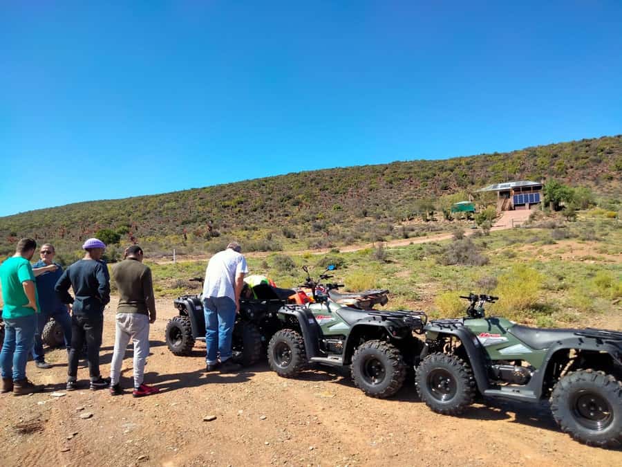 KLEIN KAROO at Oudtshoorn QUAD BIKE FUN RIDE - Bringing children on the quad bikes