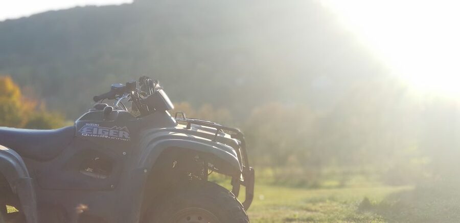 Krakow: Extreme Quad Off-Road Adventure & BBQ Lunch - From Krakow streets to muddy country tracks