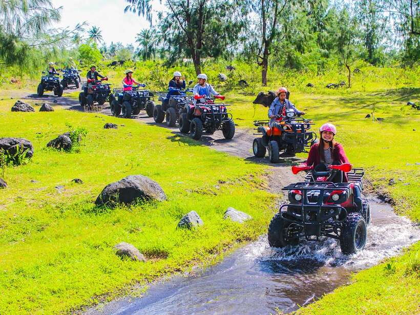 Legazpi: Mayon Volcano ATV Tour - What the river and swamp sections feel like