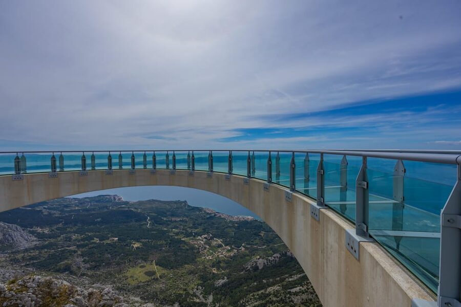 Makarska: Buggy Skywalk and Biokovo Tour - Guide Ivan and the small-group setup