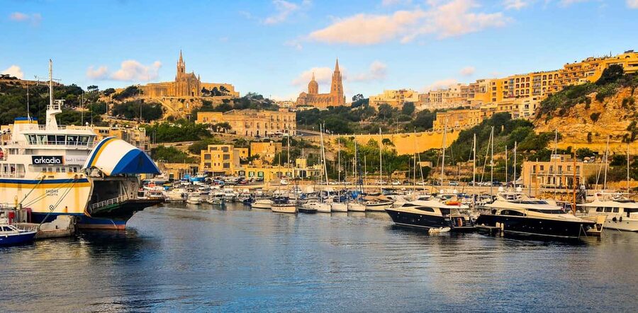 Malta: Gozo 4x4 UTV Tour with Comino Swim Stop and Caves - Salt pans and a swim at Xwejni Bay