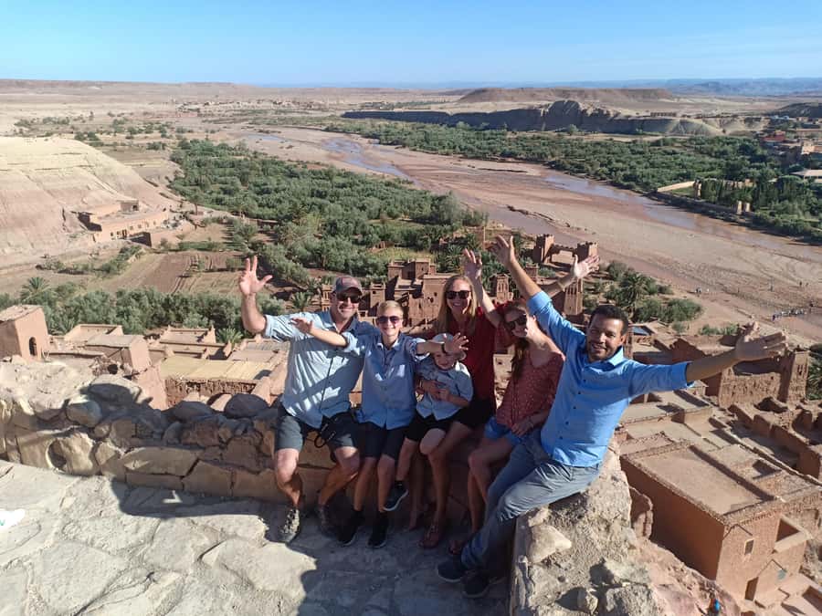 Marrakech: 3-Day Merzouga Sahara Desert Tour with Quad Ride - Guides, drivers, and the group experience