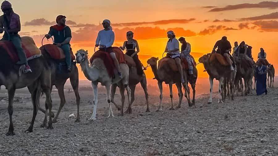 Marrakech: Agafay Desert: Camel ride Quad Bike, Dinner show - Moroccan dinner in the Berber camp