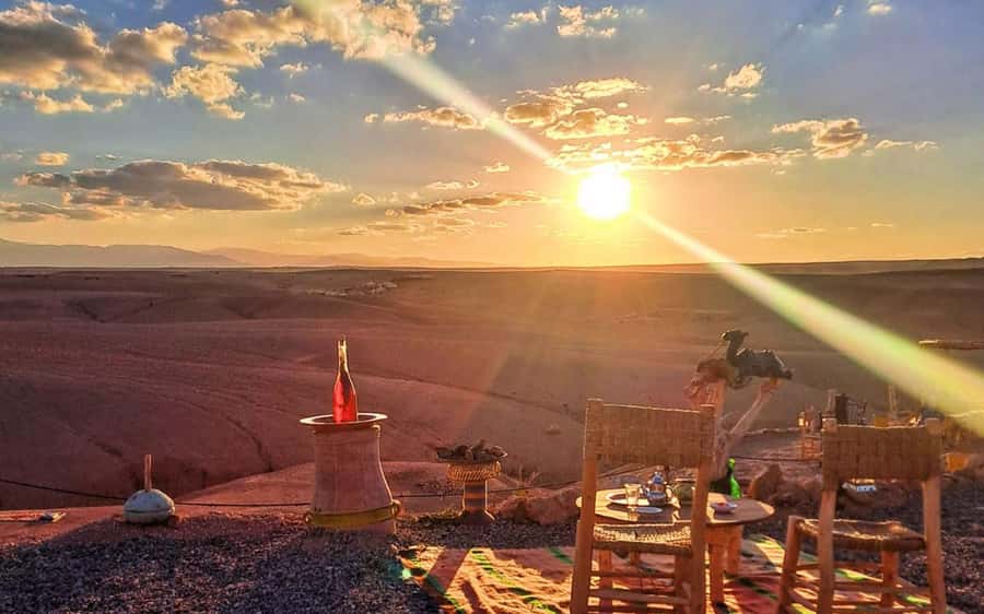 Marrakech: Agafay Desert Quad Bike Tour with Moroccan Tea - Who should book this Agafay outing?