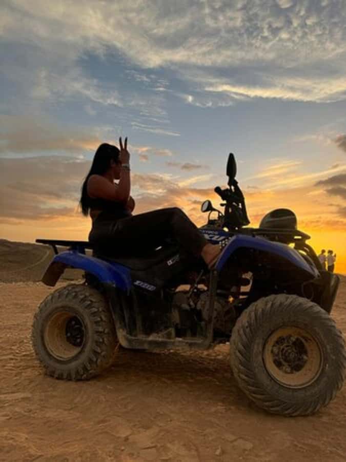 Marrakech: Agafay Desert Quad Biking with Dinner Show - The $26 price and what you receive